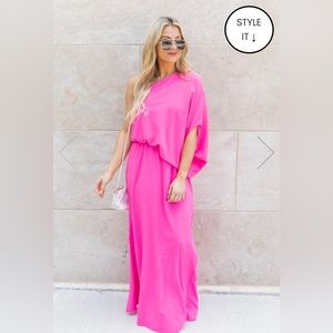 NWOT Pink Lily Toga Dress